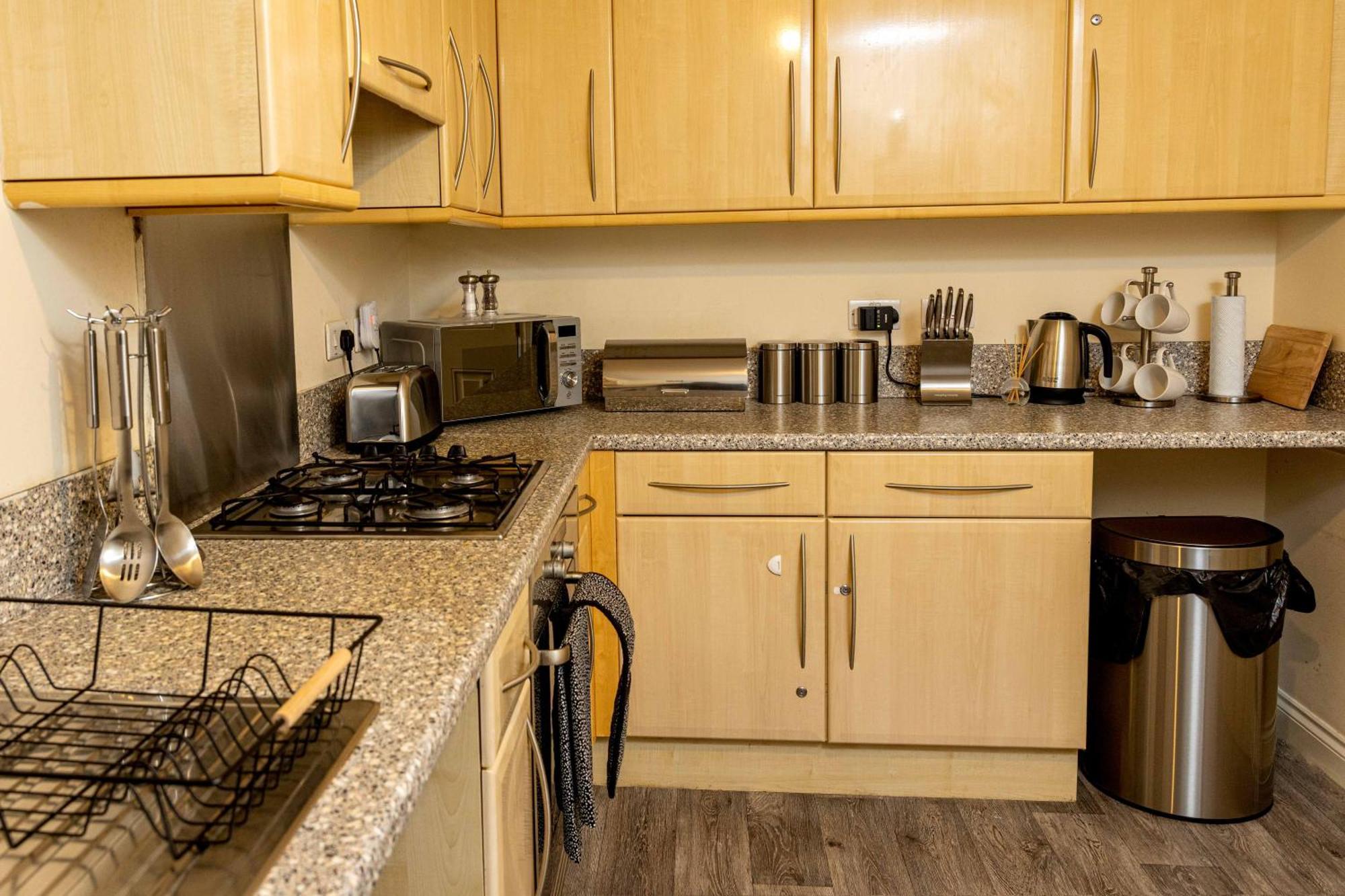 Livingston North Station Apartments 외부 사진